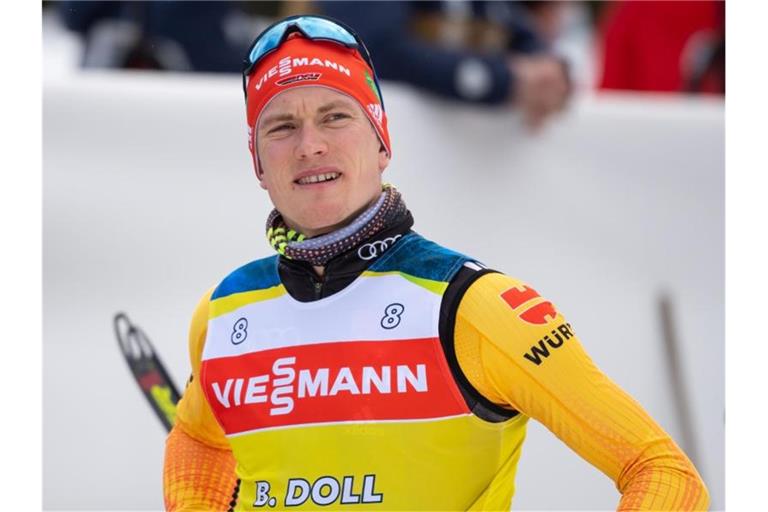 Wohnt bei der WM in Pokljuka in einer Ferienwohnung auf einem alten Hof mit Stall, Hasen, Ziegen und einem Pony. Benedikt Doll. Foto: Sven Hoppe/dpa