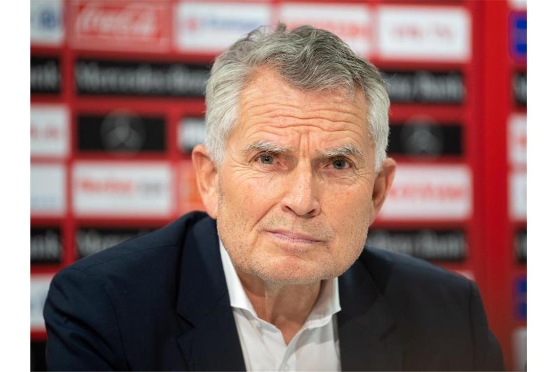 Viele Fragen nach dem VfB-Debakel Wolfgang Dietrich ist der Präsident des VfB Stuttgart. Foto: Sebastian Gollnow
