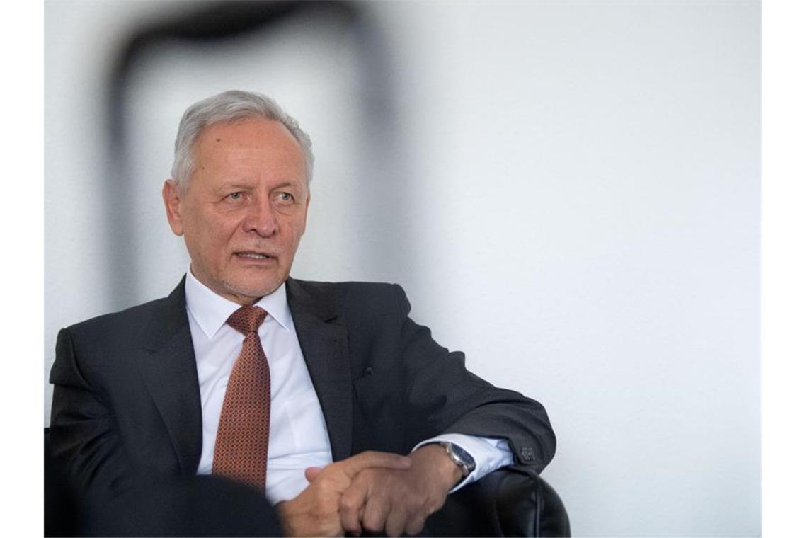 Wolfgang Grenke, Präsident des Baden-Württembergischen Industrie- und Handelskammertags (BWIHK). Foto: Marijan Murat/dpa/Archivbild