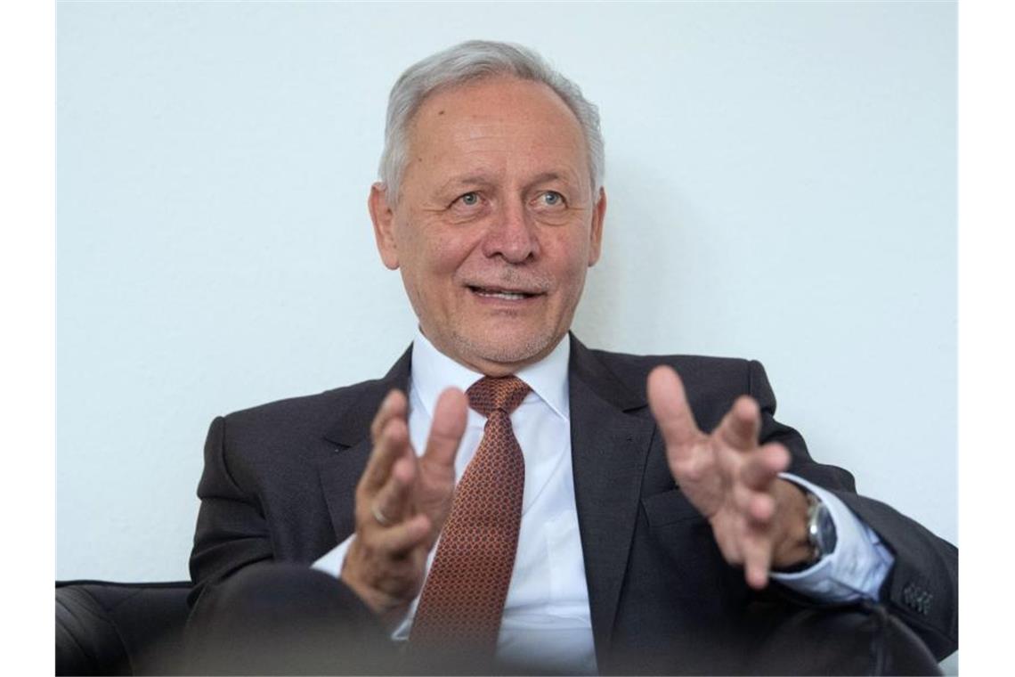 IHK und Handwerkertag kritisch zu strengen Corona-Maßnahmen Wolfgang Grenke, Präsident des BWIHK. Foto: Marijan Murat/dpa/Archivbild