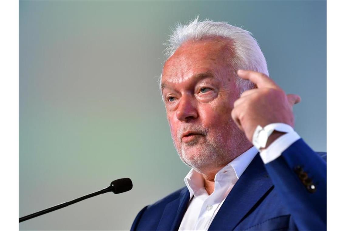 Weitere Corona-Vorgaben? FDP wirft Regierung Wortbruch vor Wolfgang Kubicki, stellvertretender Bundesvorsitzender der FDP. Foto: Martin Schutt/dpa-Zentralbild/dpa