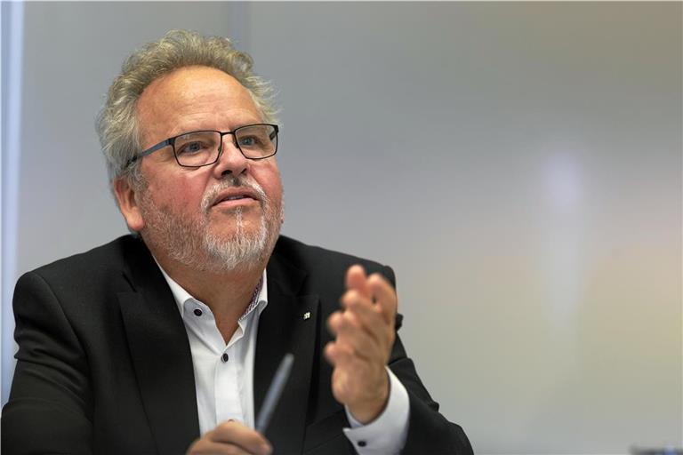 Wolfgang Sartorius im Gespräch mit Redaktionsleiter Kornelius Fritz. Foto: Alexander Becher