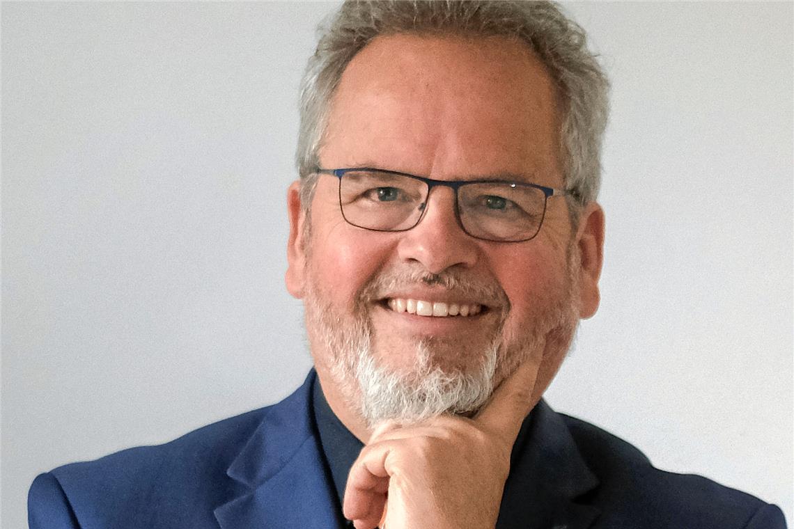Warum ein Blickwechsel lohnt Wolfgang Sartorius ist auch Vorsitzender des Fachverbands Wohnungsnotfallhilfe in der Diakonie Württemberg. Er wirbt für mehr Dankbarkeit und Demut, für etwas mehr „wir“ und weniger „ich“. Seine Erfahrung: „Das kann uns nur guttun.“ Foto: privat