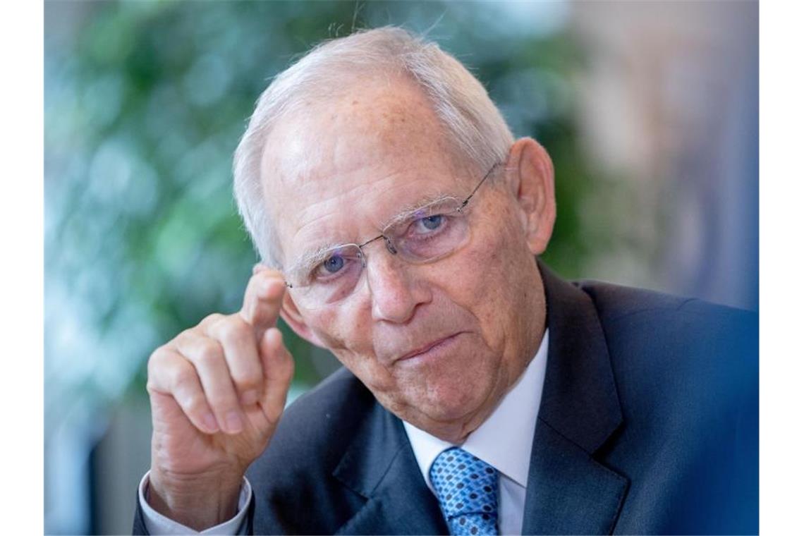 Wolfgang Schäuble (CDU), Bundestagspräsident, in einem Interview mit der Deutschen Presse-Agentur. Foto: Kay Nietfeld/dpa
