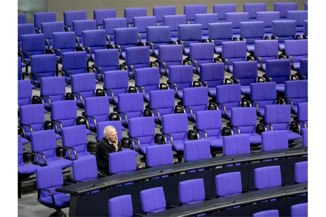 Wolfgang Schäuble Ende Januar während einer aktuellen Stunde zur Wahlrechtsreform im Deutschen Bundestag. Foto: Christoph Soeder/dpa