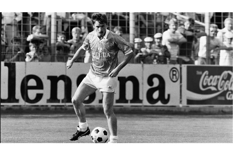 Wolfgang Schüler war von 1988 bis 1990 für die Stuttgarter Kickers am Ball.
