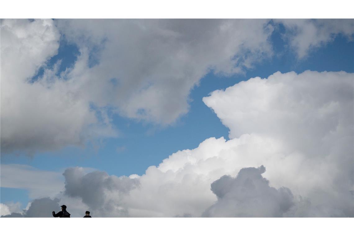 Wolkig, warm, wechselhaft - und ein bisschen Herbstgefühl Wolkig, warum und wechselhaft – so wird das Wetter in den kommenden Tagen in Baden-Württemberg.