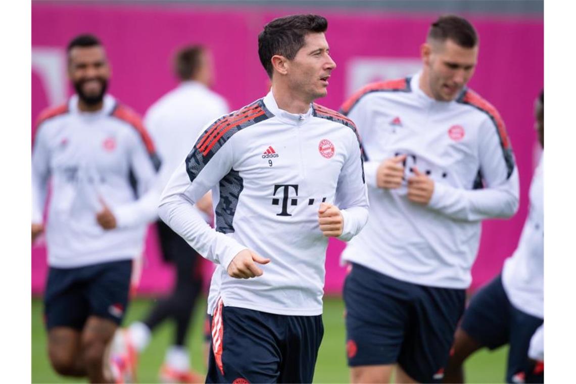 Wollen mit einem Sieg über Dynamo Kiew in der Champions League die Tabellenführung festigen: Die Bayern-Spieler beim Abschlusstraining. Foto: Sven Hoppe/dpa