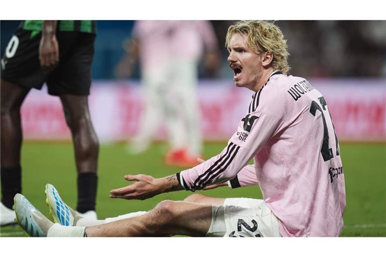 Woltemade-Ärger im Spiel gegen Sassuolo.