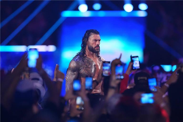 Wrestling-Star Roman Reigns legt womöglich eine längere Pause ein.