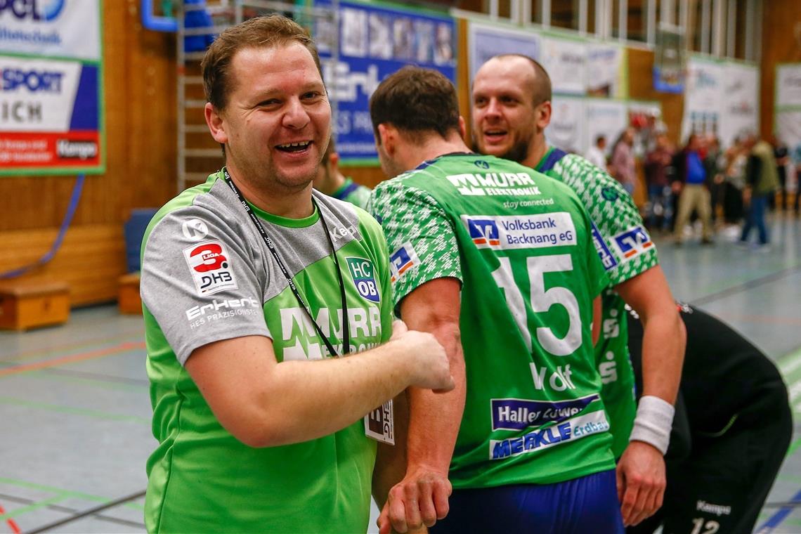Ein Achtstufenplan und eine Nachrückerliste Würde sich freuen, wenn es im September mit Handball wieder richtig losgehen könnte: Matthias Heinecke, Coach des HCOB. Foto: A. Becher