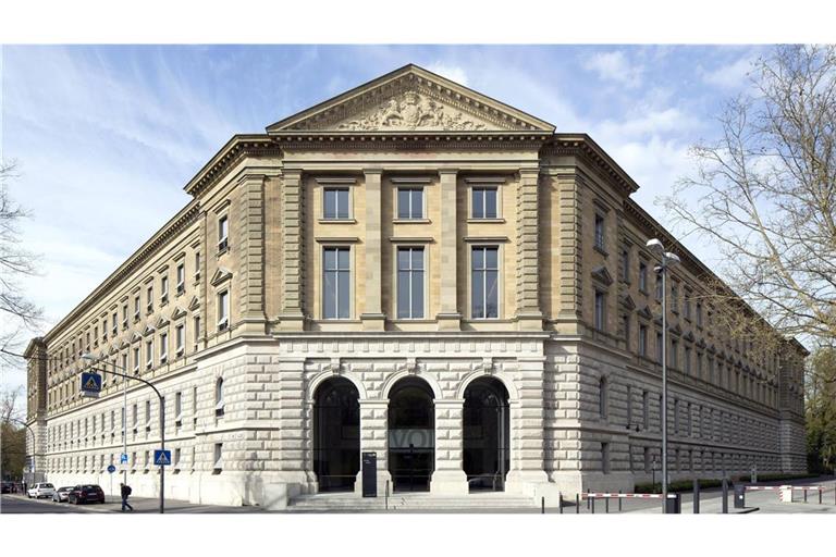 Würzburger Justizzentrum. Ein wegen Totschlags angeklagter Mann hat vor Gericht die Tat eingeräumt (Symbolfoto).