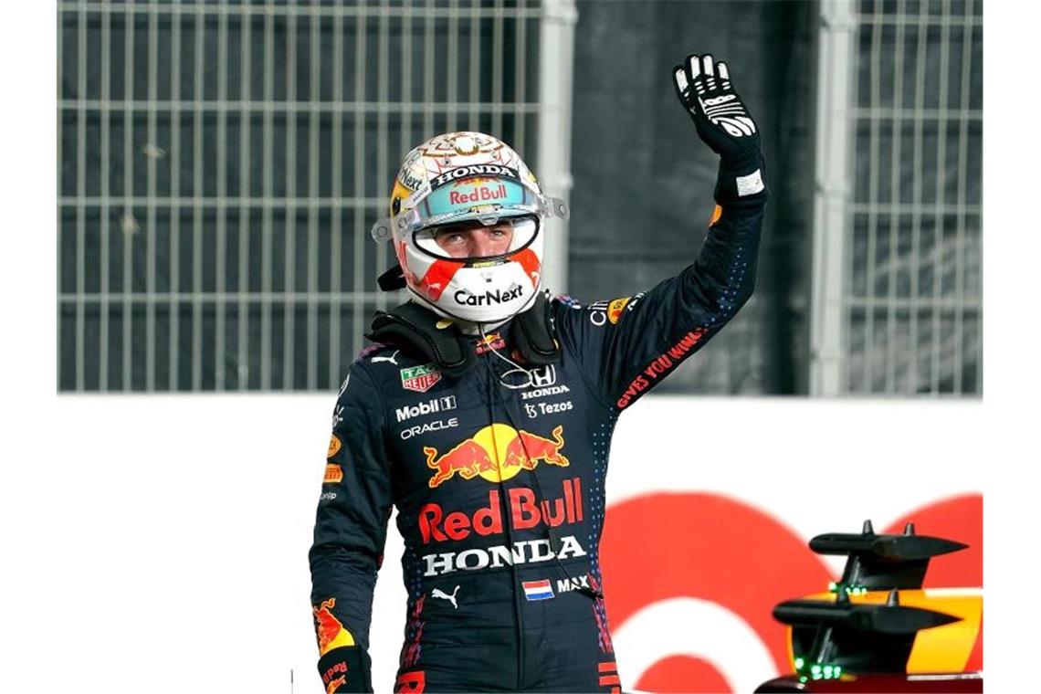 Verstappen erhält in Katar Startplatzstrafe Wurde in Katar mit einer Startplatzstrafe belegt: Max Verstappen. Foto: Hasan Bratic/dpa
