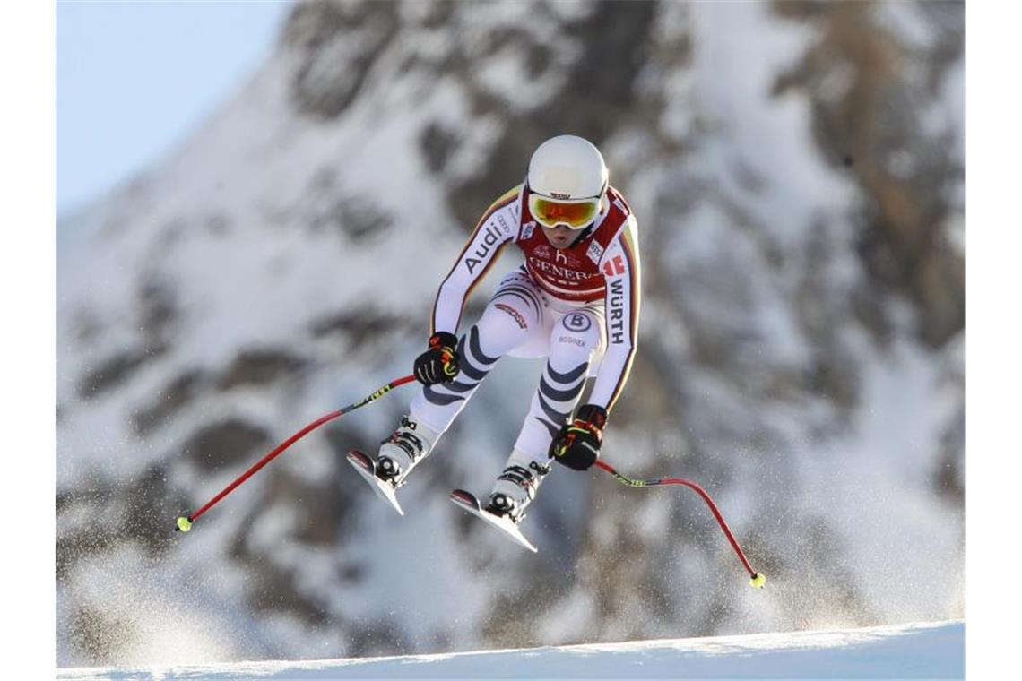 Von Stürzen geprägt: Weidle Elfte in Val d'Isère Wurde in Val D'isere Elfte in der Abfahrt: Kira Weidle. Foto: Gabriele Facciotti/AP/dpa