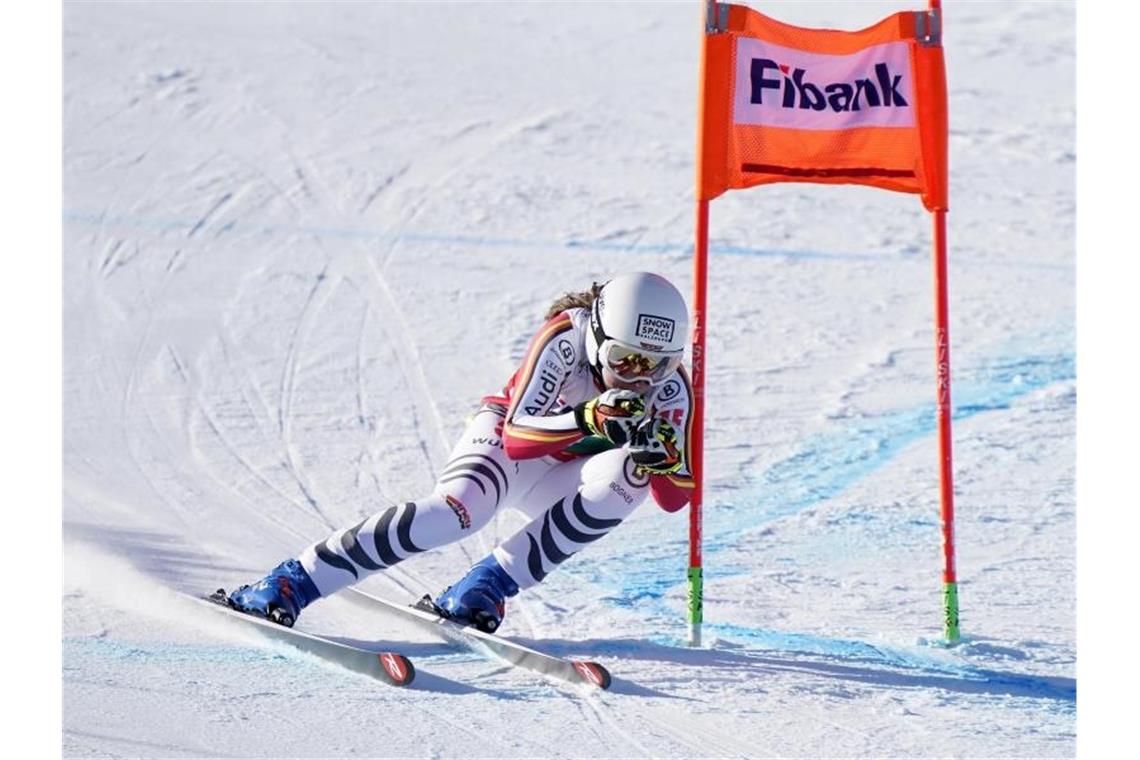 Wurde Sechste in der Abfahrt in Bansko: Kira Weidle. Foto: Giovanni Auletta/AP/dpa