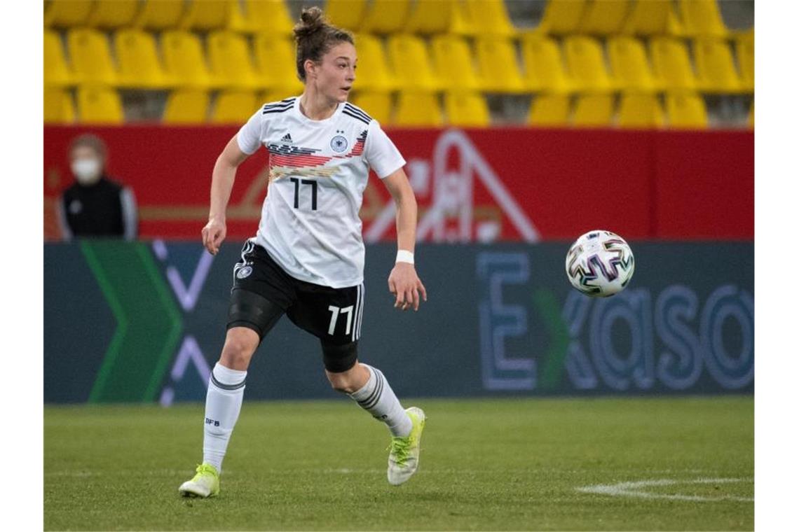 Positiver Corona-Befund bei Frauen-Nationalmannschaft Wurde vor dem DFB-Testspiel in Wiesbaden positiv auf Corona getestet: Felicitas Rauch. Foto: Federico Gambarini/dpa