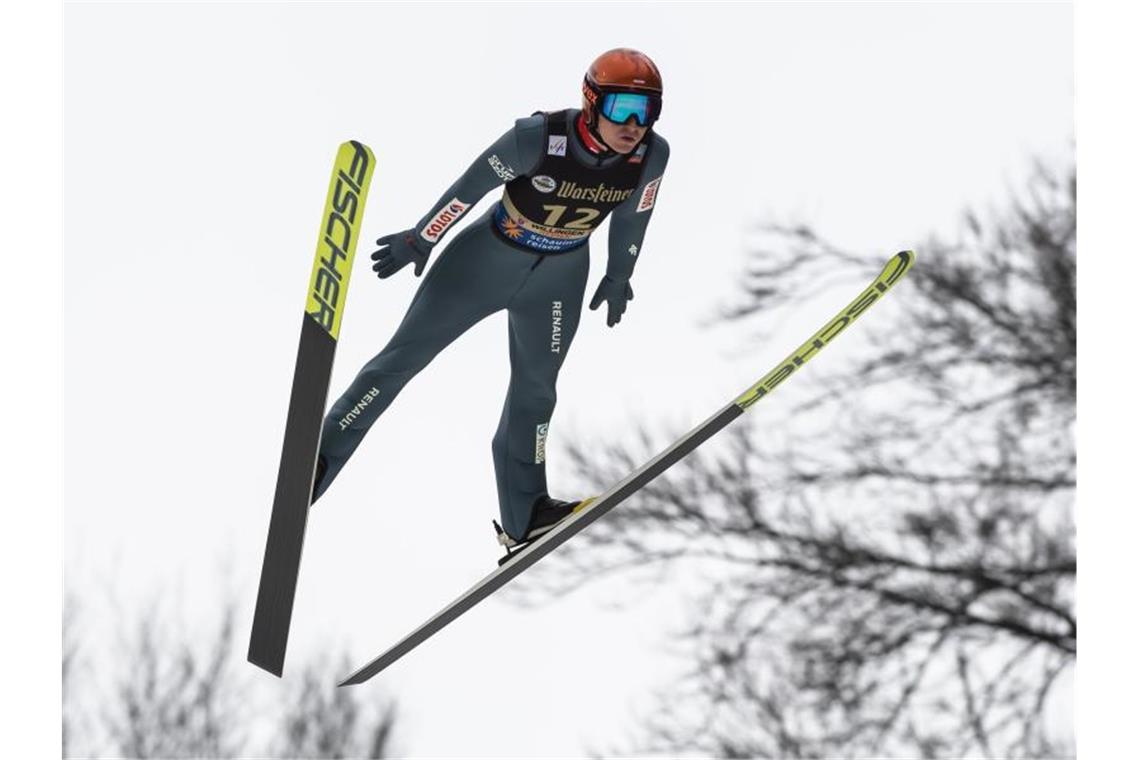 Wurde vor dem Vierschanzentournee-Auftakt positiv auf Corona getestet: Klemens Muranka aus Polen. Foto: Swen Pförtner/dpa