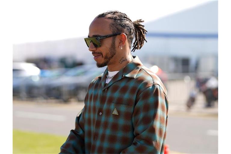 Wurde während und nach dem Formel-1-Rennen in Silverstone mehrfach in den Sozialen Medien rassistisch beleidigt: Lewis Hamilton. Foto: Tim Goode/PA Wire/dpa