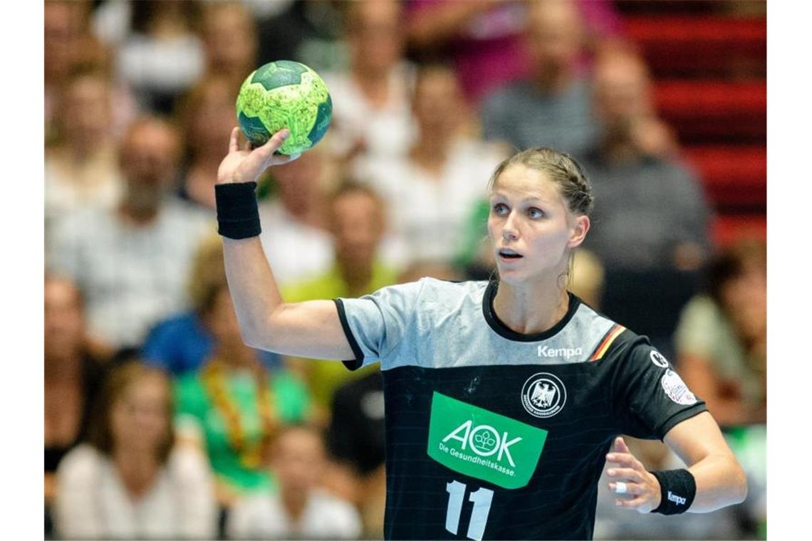 SG BBM Bietigheim holt Handball-Nationalspielerin Smits Xenia Smits vin Aktion. Foto: Matthias Balk/dpa/Archivbild