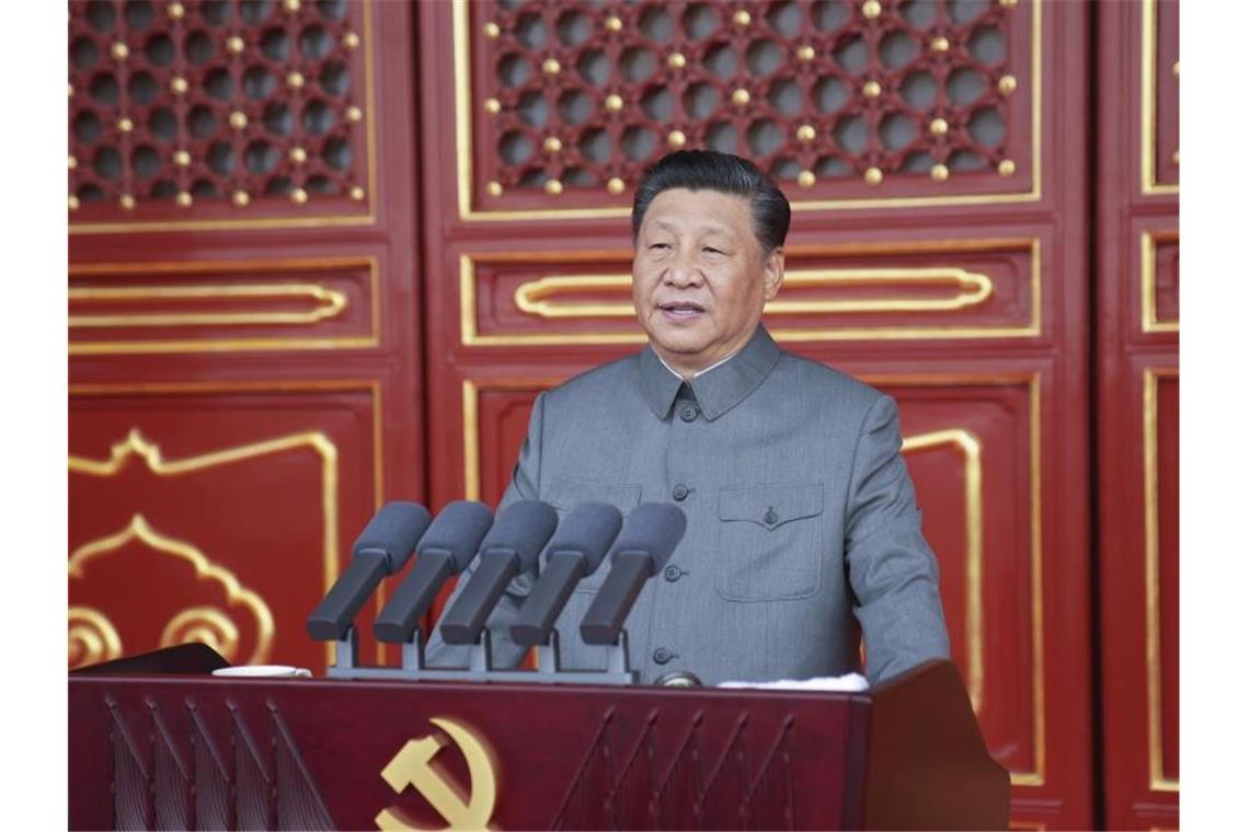 100. Parteijubiläum: Xi warnt Ausland vor „Kollisionskurs“ Xi Jinping hat die absolute Führungsrolle der Kommunistischen Partei unterstrichen. Foto: Li Xueren/XinHua/dpa