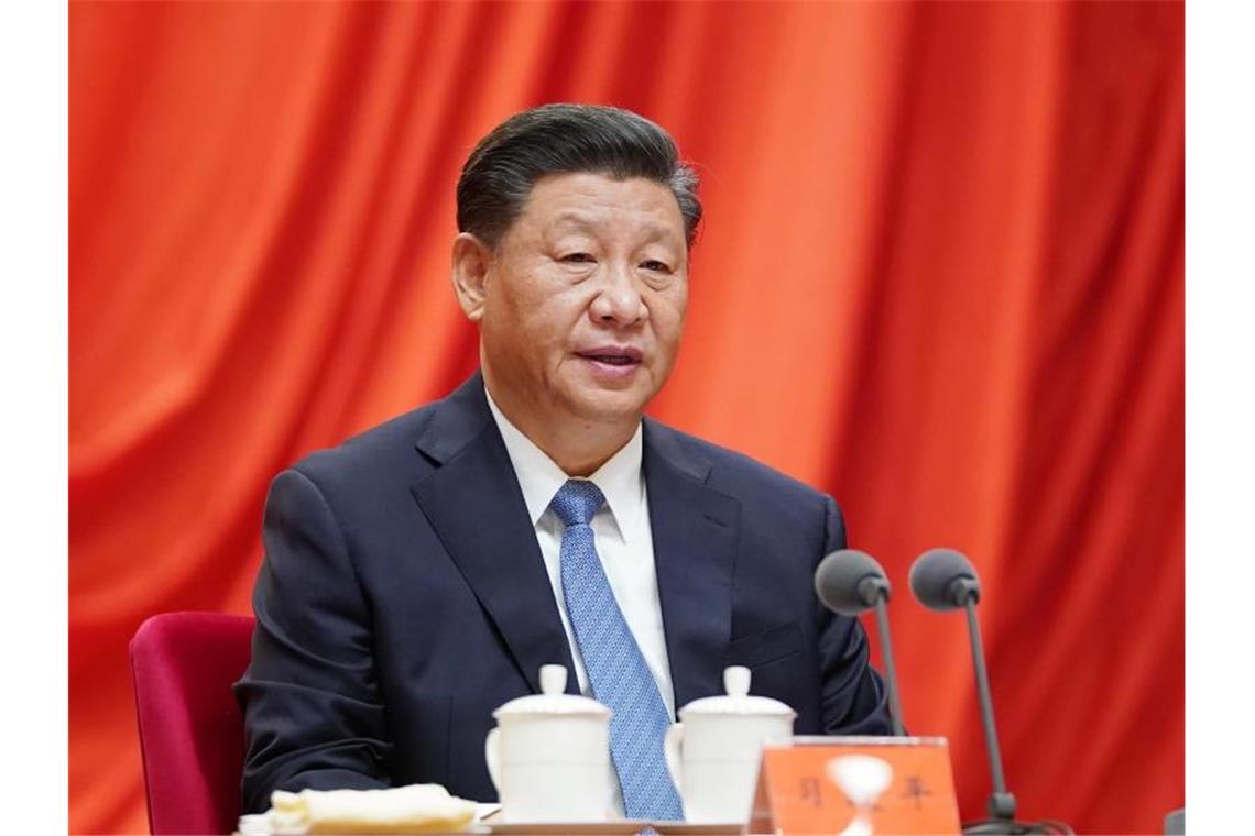 Xi Jinping, Präsident von China, spricht auf der fünften Plenarsitzung der 19. Zentralen Kommission für Disziplinaraufsicht der Kommunistischen Partei Chinas in Peking. (Archivbild). Foto: Li Xueren/XinHua/dpa