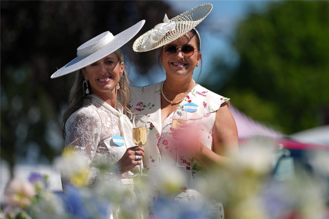 Die besten Hüte beim royalen Pferderennen