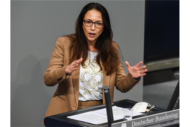 Yasmin Fahimi (SPD) soll soll als erste Frau an die Spitze des DGB-Vorstands. Foto: Kira Hofmann/dpa-Zentralbild/dpa