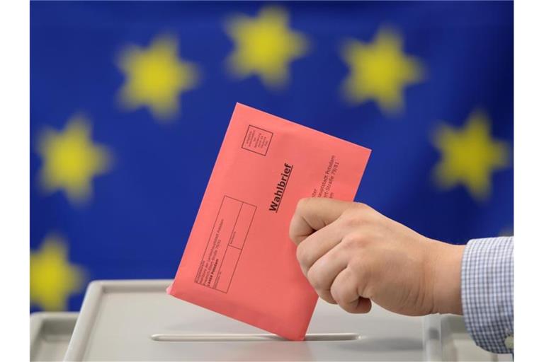 Zahl der Briefwähler im Südwesten steigt. Foto: Ralf Hirschberger/Archivbild