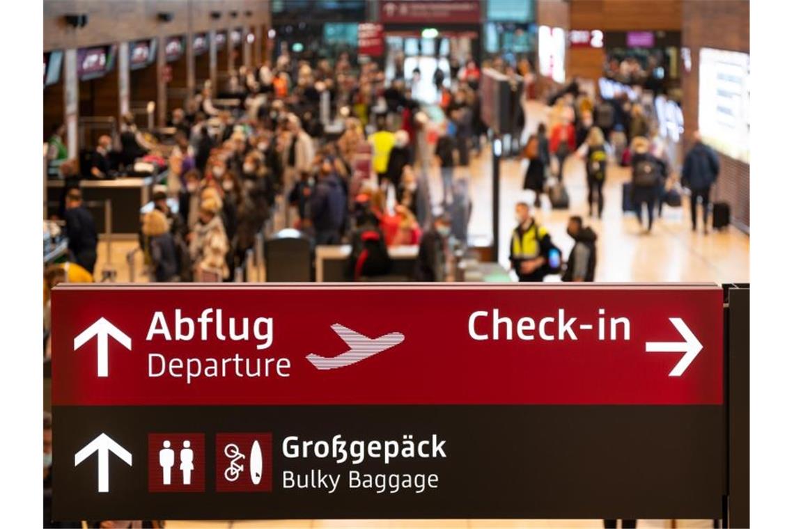 Rückreiseverkehr am Flughafen BER ohne größere Probleme