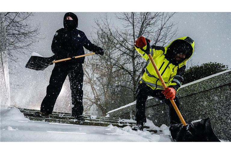 Zahlreiche Staaten haben den Notstand ausgerufen, um im Ernstfall schneller Hilfsgelder und Personal mobilisieren zu können.