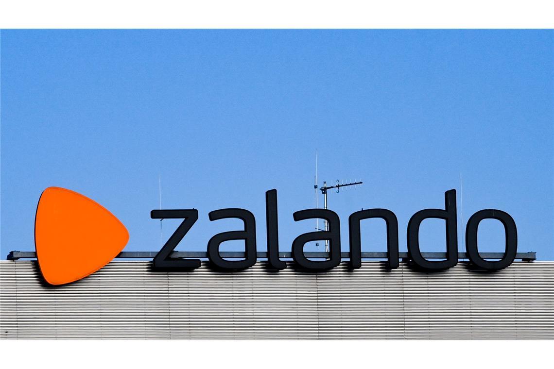 Zalando muss strengere Regeln für Online-Dienste beachten Zalando hatte gegen die Einstufung durch die EU-Kommission als "sehr große Online-Plattform" klagt. (Archivbild)