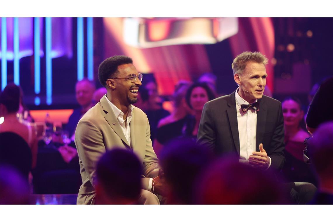 Zehnkämpfer Leo Neugebauer (li.), der frischgebackene Sportler des Jahres, mit Frank Busemann.