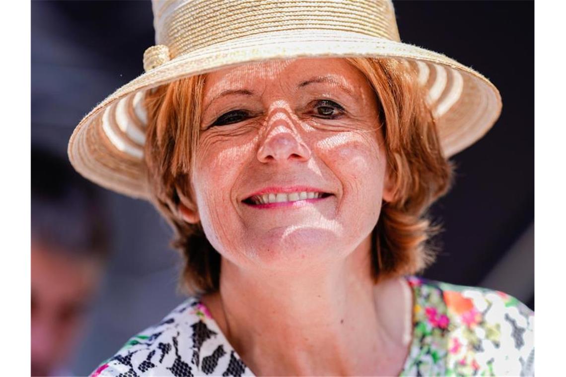 SPD-Chefin Dreyer beflügelt Gedankenspiele über Linksbündnis Zeigt sich offen für ein linkes Regierungsbündnis im Bund: die kommissarische SPD-Chefin Malu Dreyer. Foto: Uwe Anspach