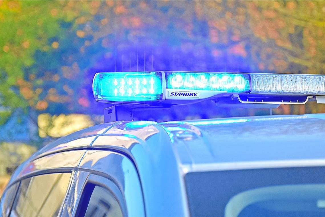 Mann belästigt Frau im Metropolexpress in Schorndorf Zeugen werden gesucht. Symbolfoto: Tobias Sellmaier
