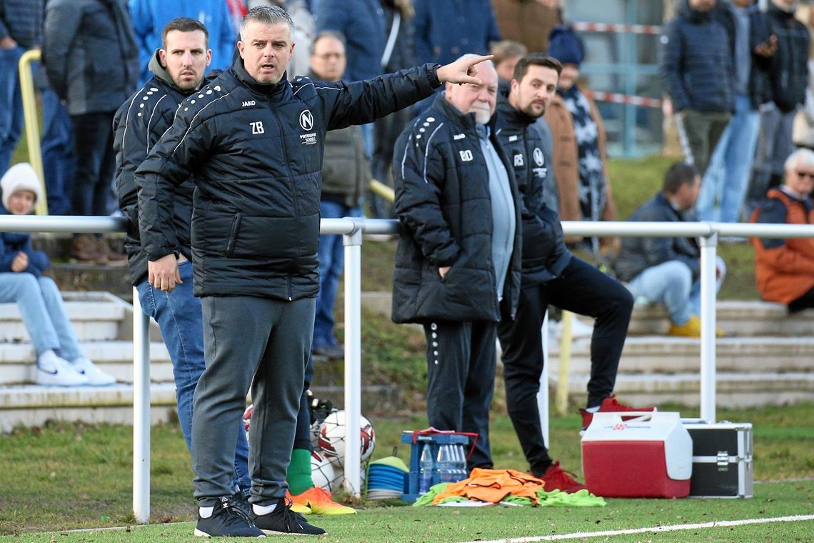 Mario Klotz und Zlatko Blaskic sehen SG Sonnenhof Großaspach und 1. CfR Pforzheim vorne