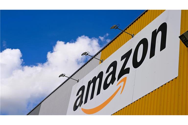 Amazon bekommt Rückenwind von Cloud-Sparte Zu Amazon gehört neben dem Handelsgeschäft auch die Cloud-Sparte AWS. (Archivbild)