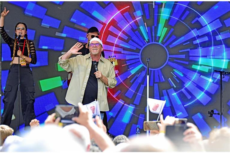 Zu Gast beim traditionellen Bergfest: DJ Ötzi und Band. Foto: Tobias Sellmaier 