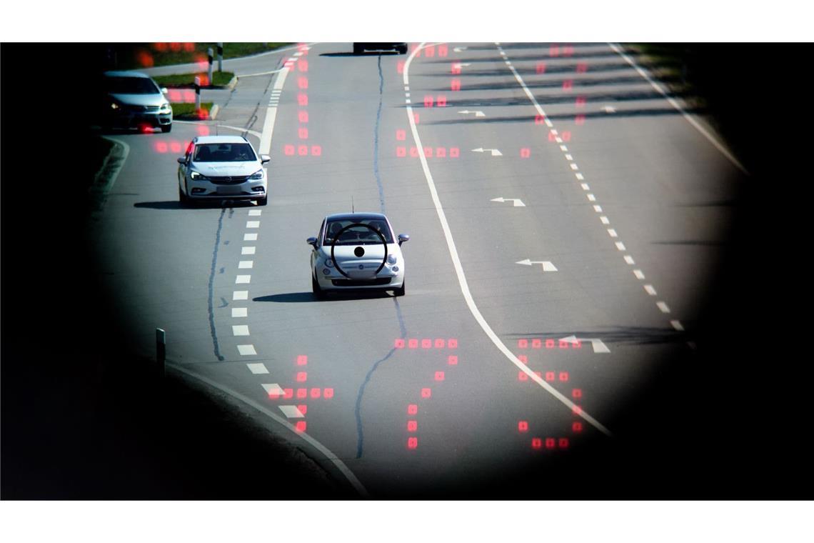 Zu schnell gefahren? Seit dem 1. Juli 2026 gilt für Verkehrsordnungswidrigkeiten eine neue Verjährungsfrist.