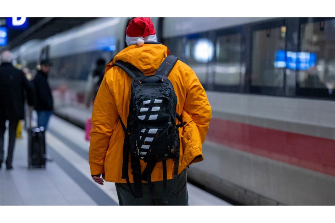 Züge sind am frühen Morgen und am späten Abend in der Regel weniger voll. (Archivbild)