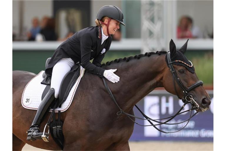 Zugpferd beim CHIO in Aachen: Jessica von Bredow-Werndl. Foto: Friso Gentsch/dpa