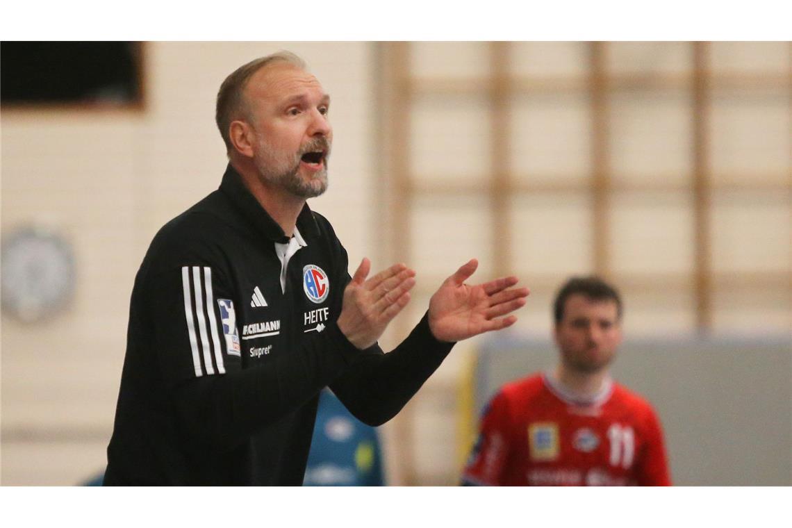 Zuletzt  trainierte Hartmut Mayerhoffer bis April 2024 den HC Erlangen  – seitdem war er ohne Engagement.
