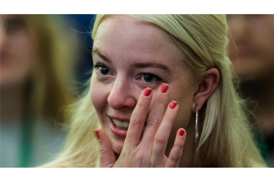 Trotz und Tränen: Grüne-Jugend-Chefin Nietzards Abschied Zum Abschied flossen bei Jette Nietzard Tränen.