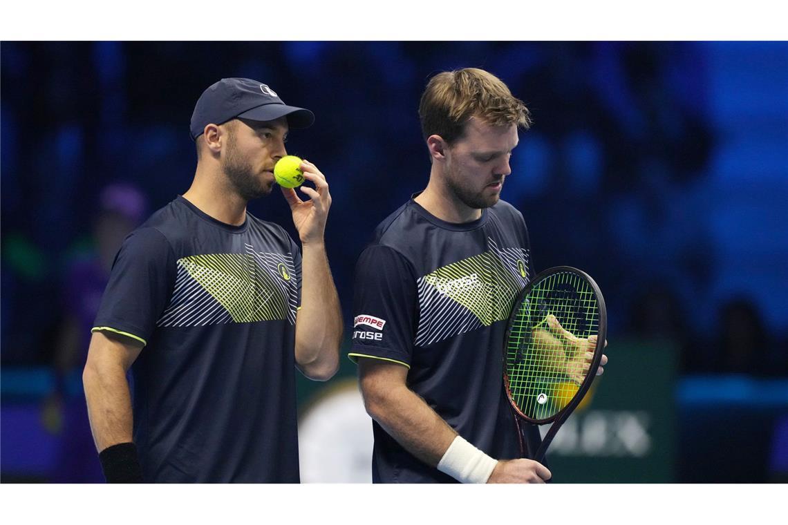 Historisch: Krawietz/Pütz bei Saisonfinale im Halbfinale Zum ersten Mal qualifizierte sich das Duo Tim Pütz (l) und Kevin Krawietz (r) gemeinsam für das Tennis-Saisonfinale.