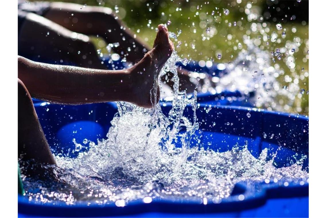 Deutschland schwitzt und schwitzt - Juni-Rekord gebrochen Zum Monatsende wird es in Deutschland nochmal richtig heiß. Foto: Swen Pförtner