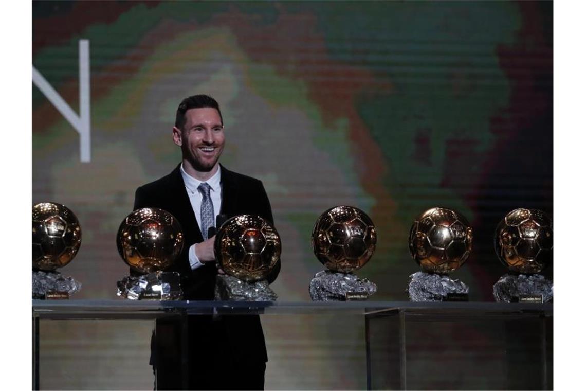 Chronologie des Sports im Jahr 2019 - Teil 3 Zum sechsten Mal Weltfußballer der Jahres: Lionel Messi. Foto: Francois Mori/AP/dpa