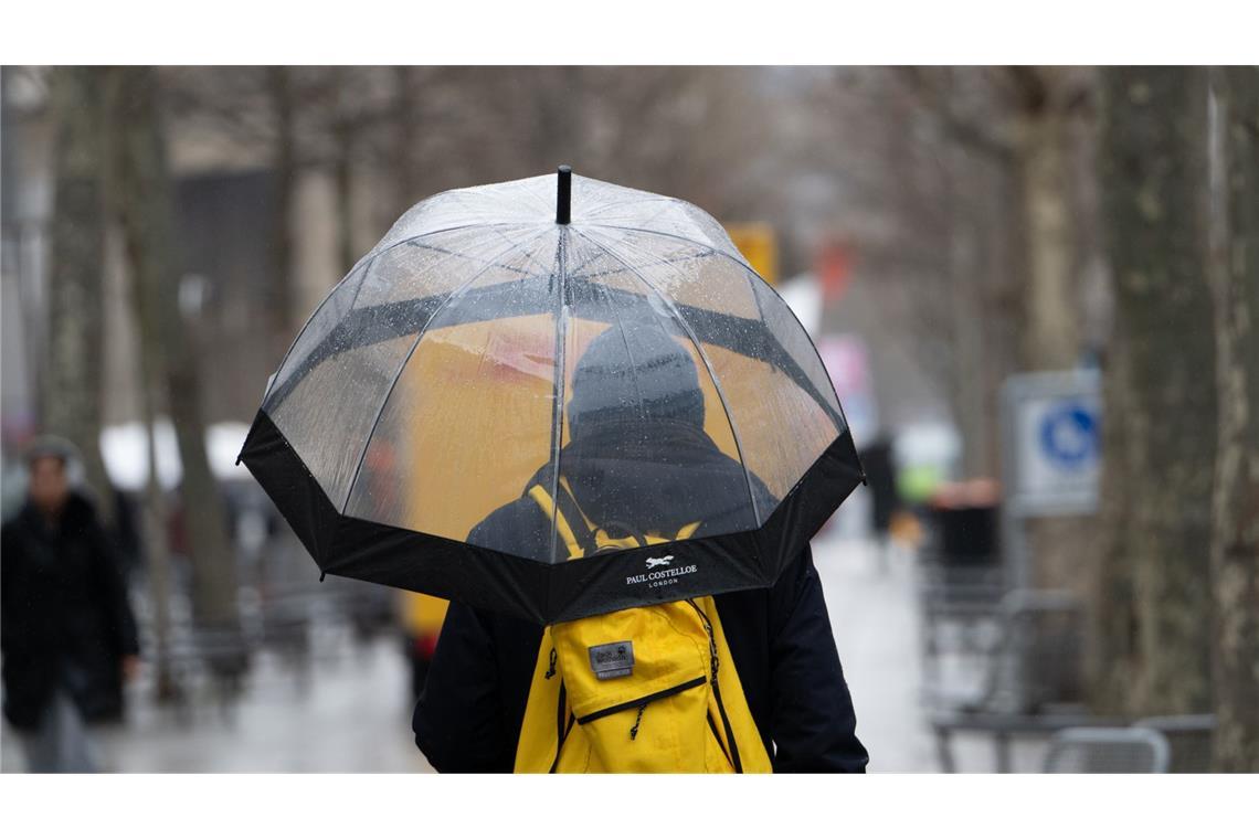 Sommerpause - Kühlere Tage und Nächte im Südwesten Zum Wochenstart wird es kühler – und nass. (Symbolbild)