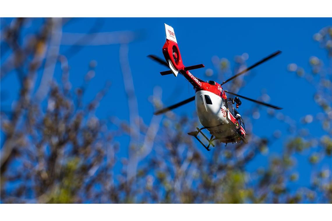 Kletterer stürzt 15 Meter in die Tiefe und stirbt Zur Bergung am Samstagmittag waren die Bergwacht und ein Rettungshubschrauber im Einsatz.