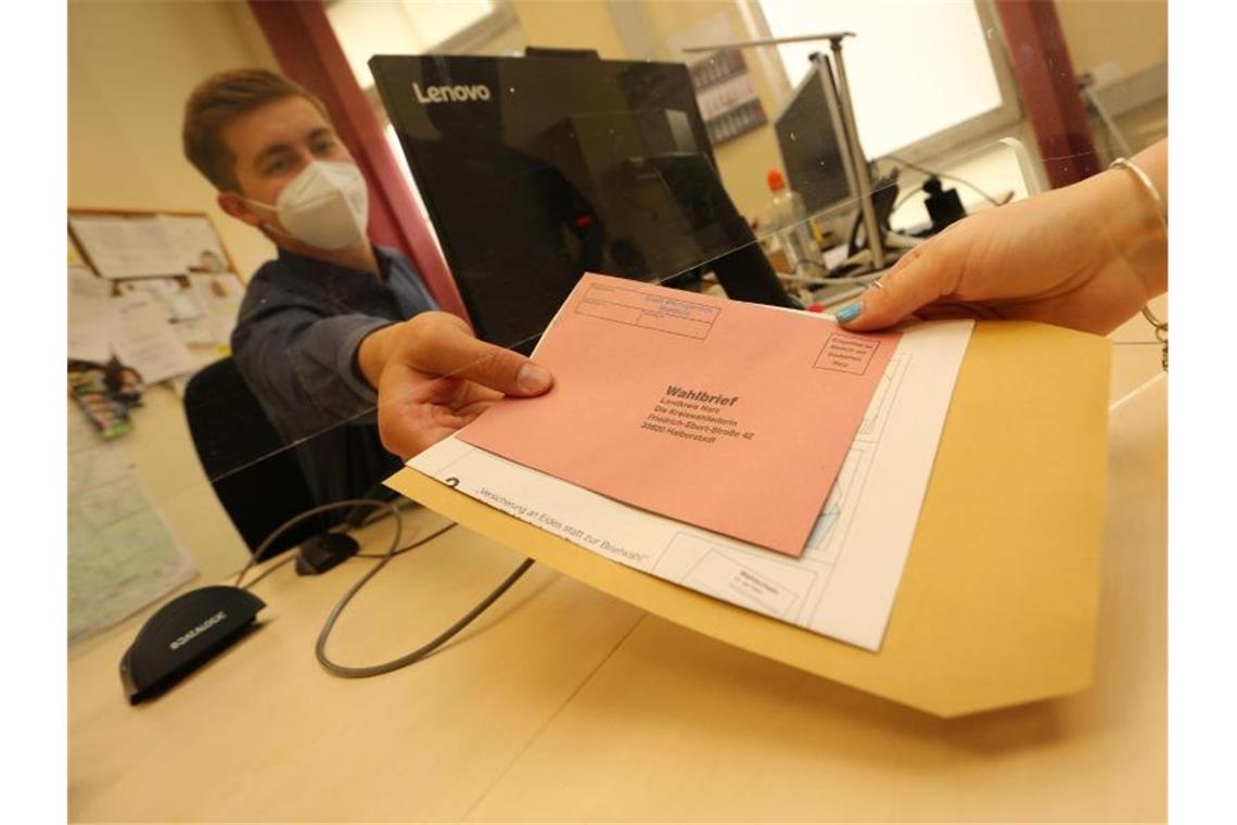 Briefwahl in Sachsen-Anhalt könnte Rekordhoch erreichen Zur Landtagswahl am 6. Juni 2021 rechnet Sachsen-Anhalt mit einem Zuwachs der Briefwahl-Stimmen. Foto: Matthias Bein/dpa-Zentralbild/dpa