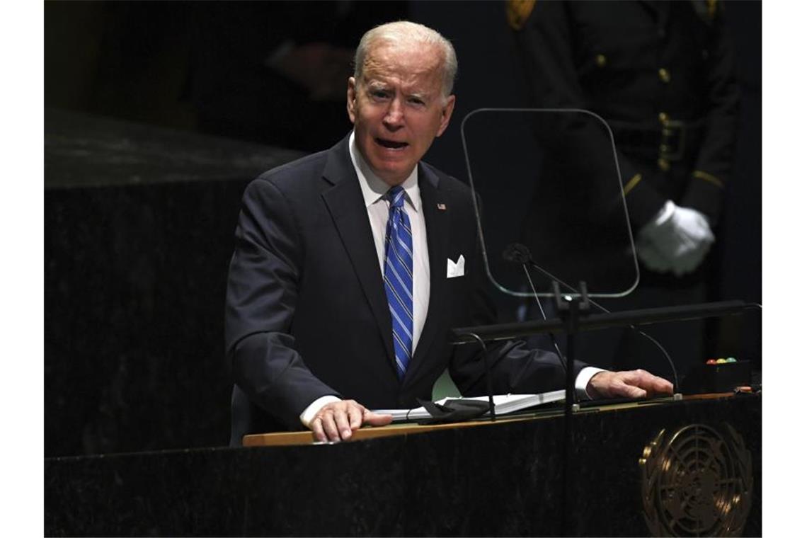 Biden ruft bei UN-Rede „neue Ära“ der Diplomatie aus „Zusammenarbeiten wie nie zuvor“: US-Präsident Joe Biden in New York. Foto: Timothy A. Clary/Pool AFP/AP/dpa