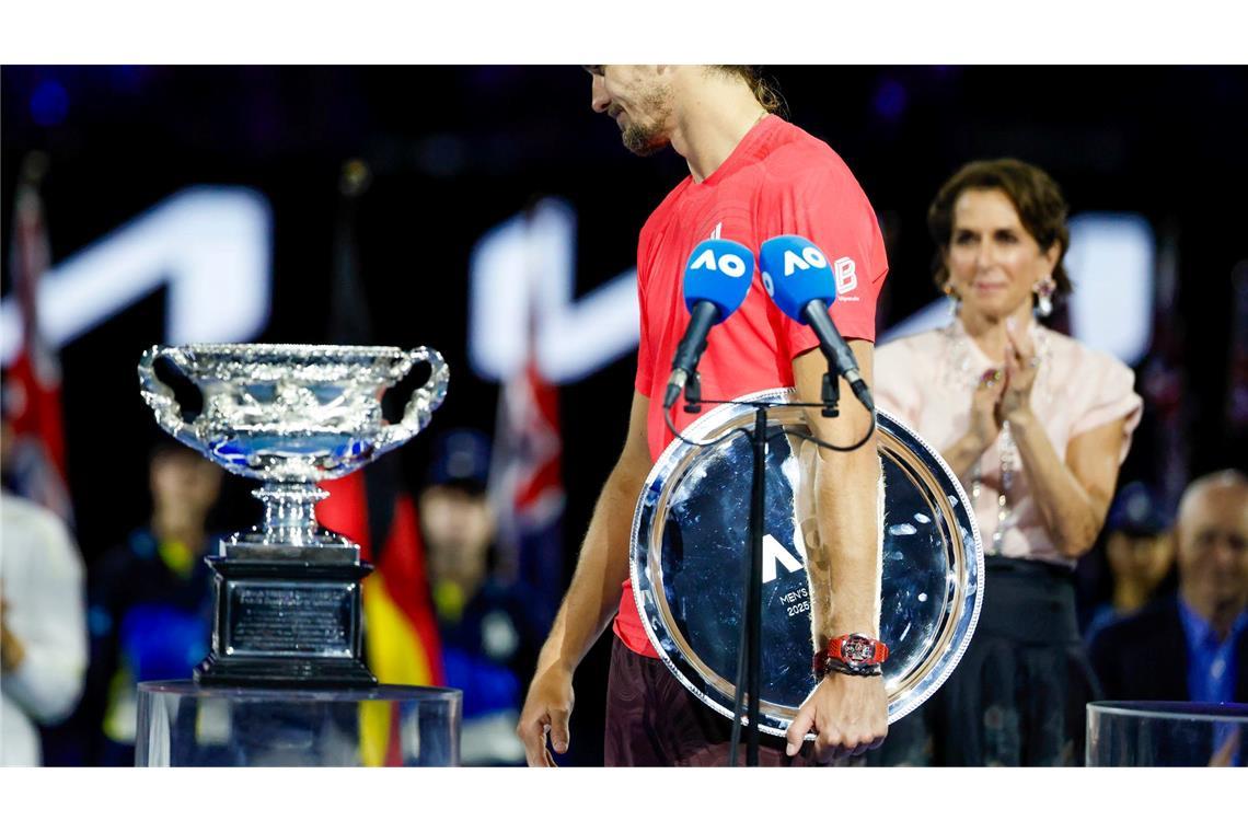 Bilder des Tages Zverev enttäuscht nach Final-Niederlage gegen Sinner